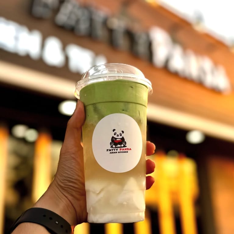 Follow Sharetea Online