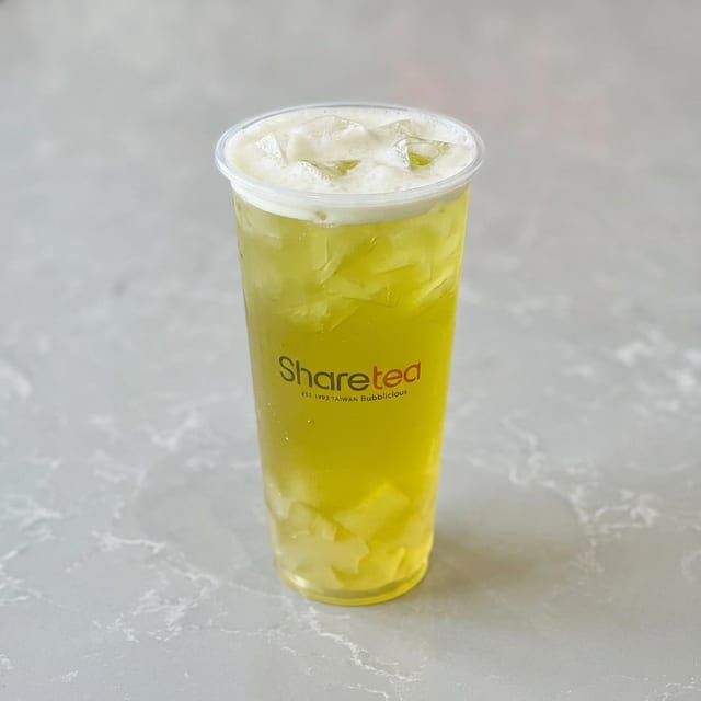 Green Apple Honey Green Tea with Aiyu Jelly.