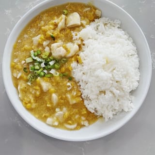 (S) Chicken with Corn Over Rice 粟米鸡粒饭