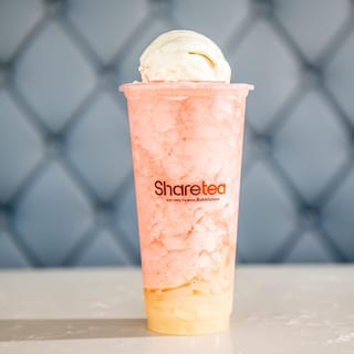 Strawberry Ice Blended with Lychee Jelly & Ice Cream (45)